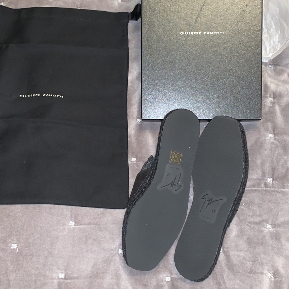 Giuseppe Zanotti Suede Espadrille Slides - Picture 7 of 8